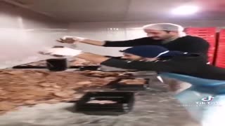 Döner firmasında skandal görüntüler!