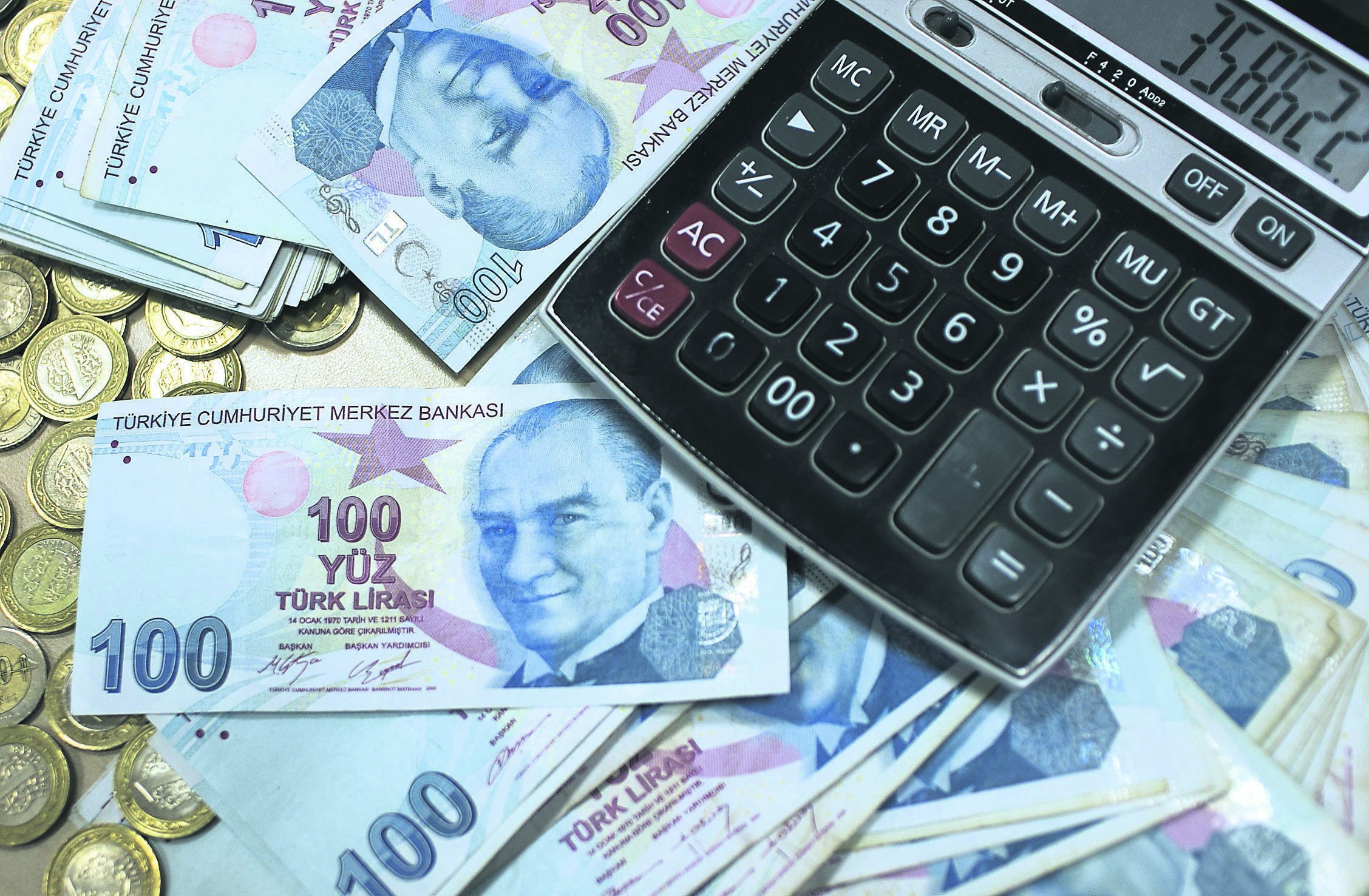 Memur ve emekliler ne kadar zam alacak?